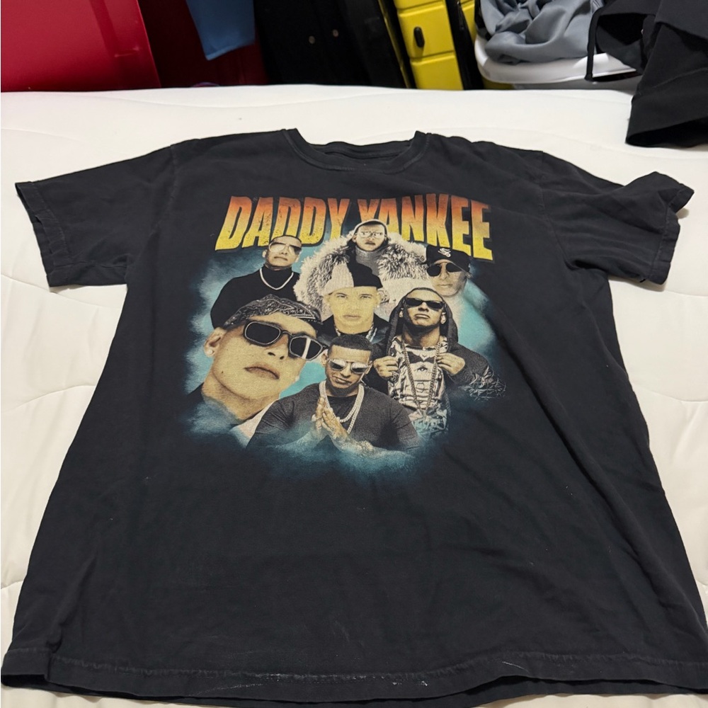 Daddy Yankee Fan Tee - Charcoal
